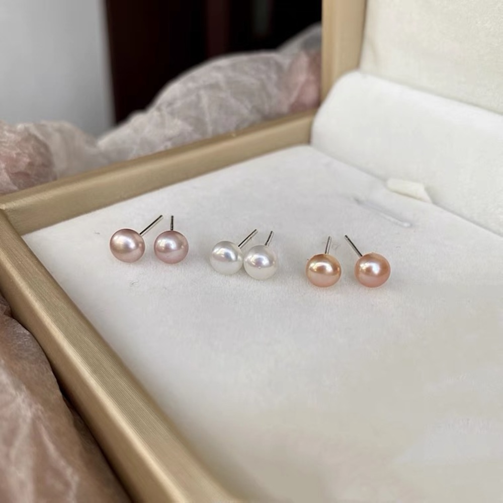 Small Rose Gold Pearl Earrings